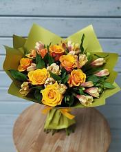 Букет цветов из:  Альстромерии и Розы в Шестаково