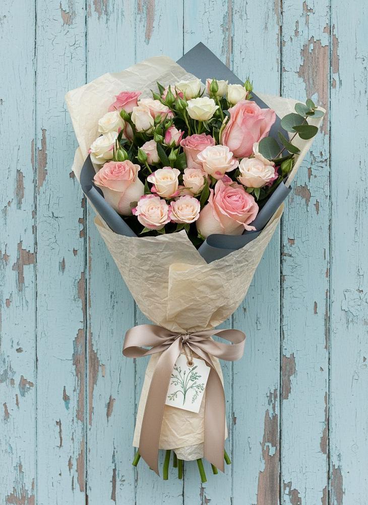 Букет цветов из: Розы в Шестаково