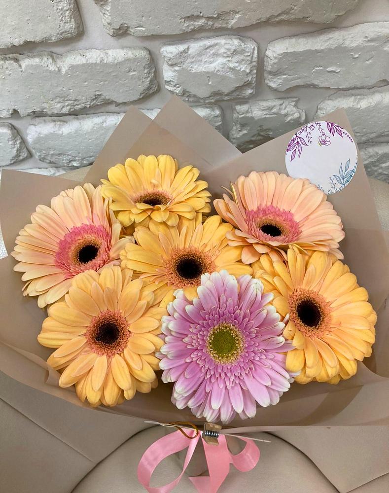 Букет цветов из: Герберы в Шестаково