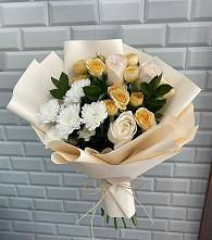 Букет цветов из:  Розы и Хризантемы в Шестаково
