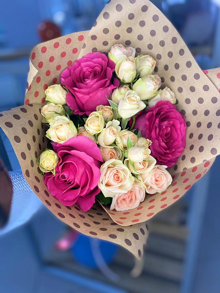 Букет цветов из: Розы в Шестаково