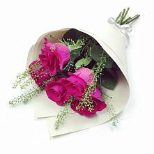 Букет цветов из:  Розы в Шестаково