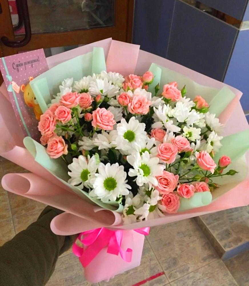 Букет цветов из: Розы и Хризантемы в Шестаково