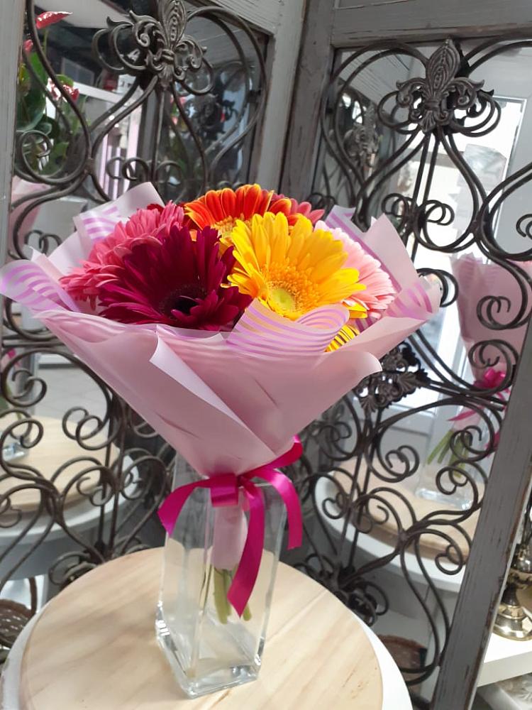 Букет цветов из: Герберы в Шестаково