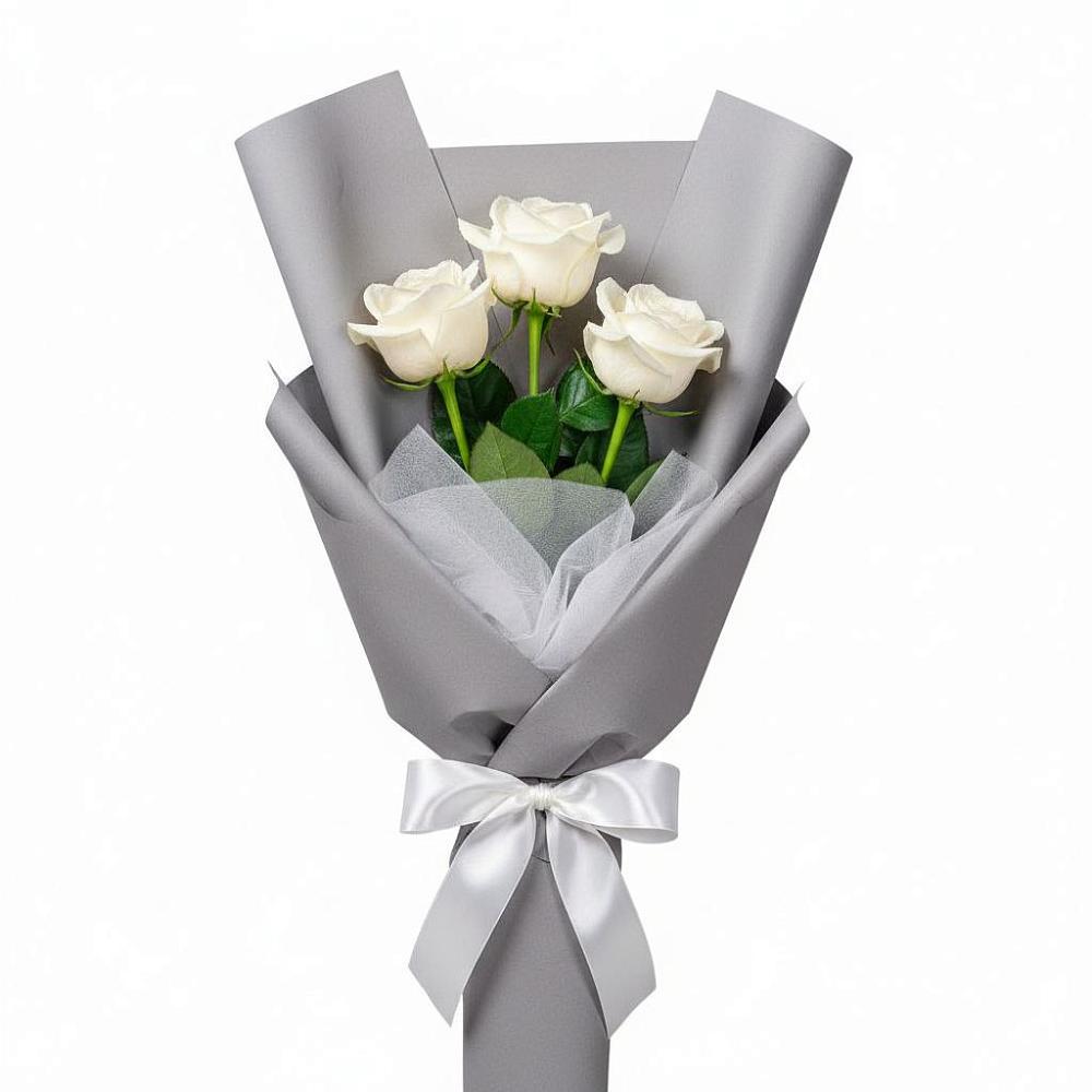 Букет 3 белые розы в Шестаково