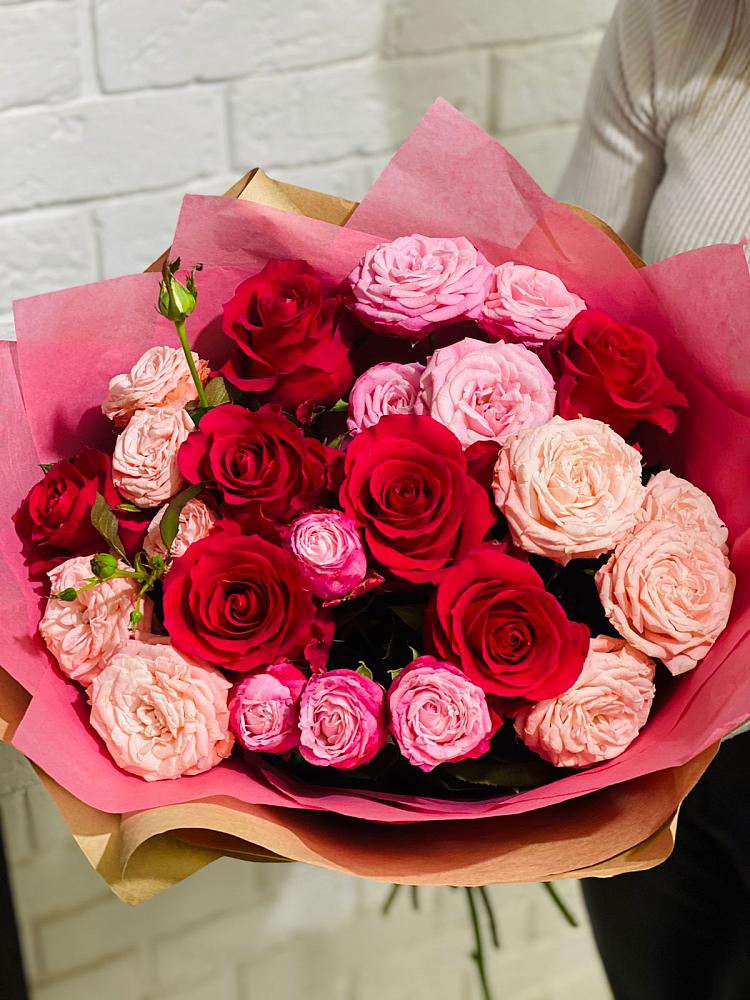 Букет цветов из: Розы в Шестаково