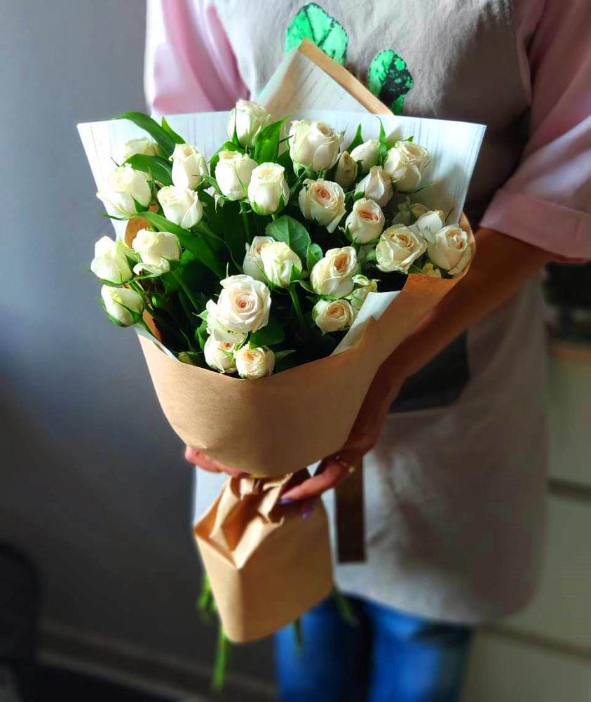 Букет цветов из: Розы в Шестаково
