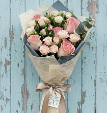 Букет цветов из:  Розы в Шестаково