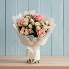Букет цветов из:  Розы в Шестаково