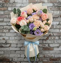 Букет цветов из:  Розы, Лизиантусы и Гвоздики #REPLACE_PRED# Шестаково