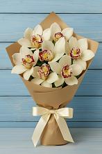 Букет цветов из:  Орхидеи и Розы в Шестаково