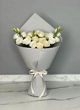 Букет цветов из:  Розы и Лизиантусы в Шестаково